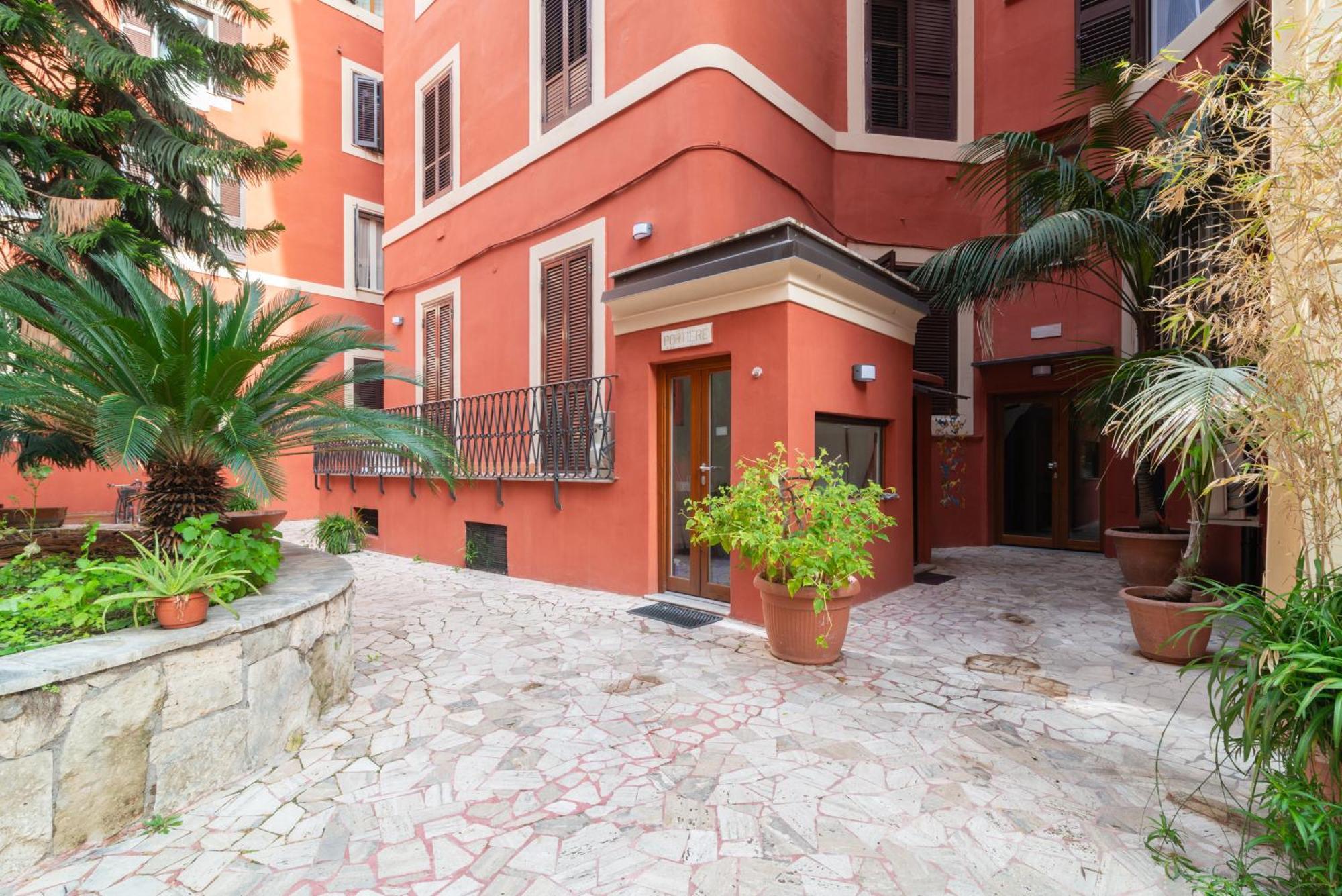 Apartment Vatican Night Rom